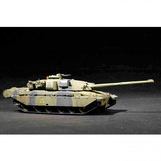 Trumpeter 07106 Сборная модель танка Challenger I NATO ver (1:72)