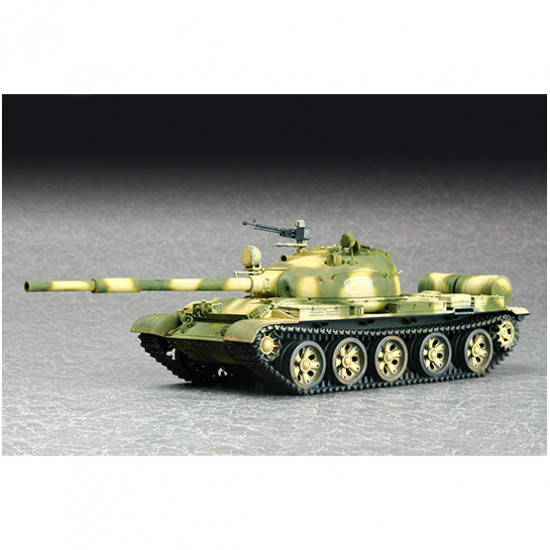 Trumpeter 07147 Сборная модель танка T-62 Main Battle Tank Mod 1972 (1:72)