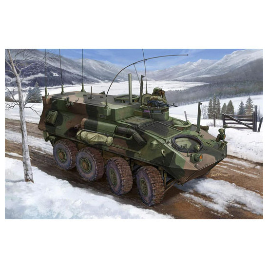 Trumpeter 00371 Сборная модель БТР USMC LAV-C2 Light Armored Vehicle-Command & Control (1:35)