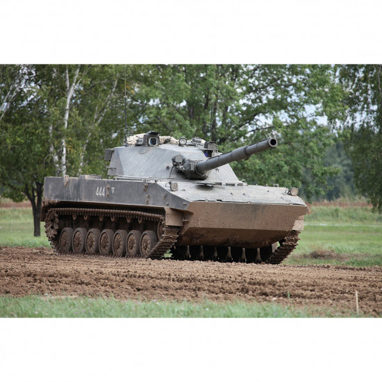 Trumpeter 09599 Сборная модель танка 2С25 "Спрут-СД" (1:35)