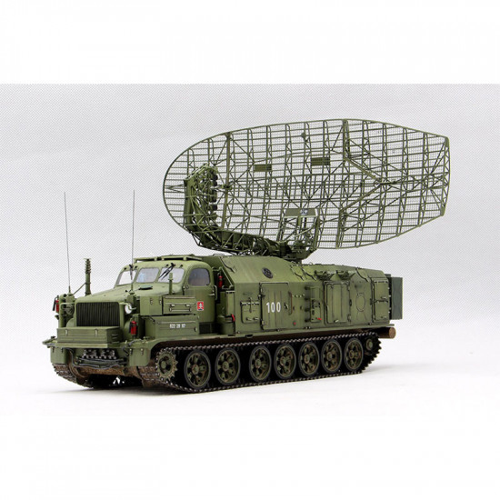 Trumpeter 09569 Сборная модель P-40/1S12 Long Track S-band Acquisition Radar (1:35)